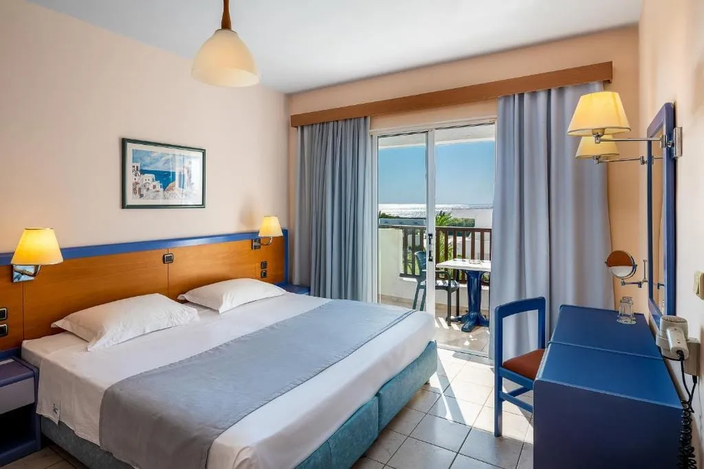 Standard Room with Garden view