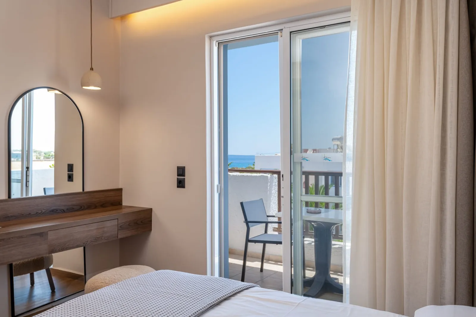 Deluxe Room with Sea view