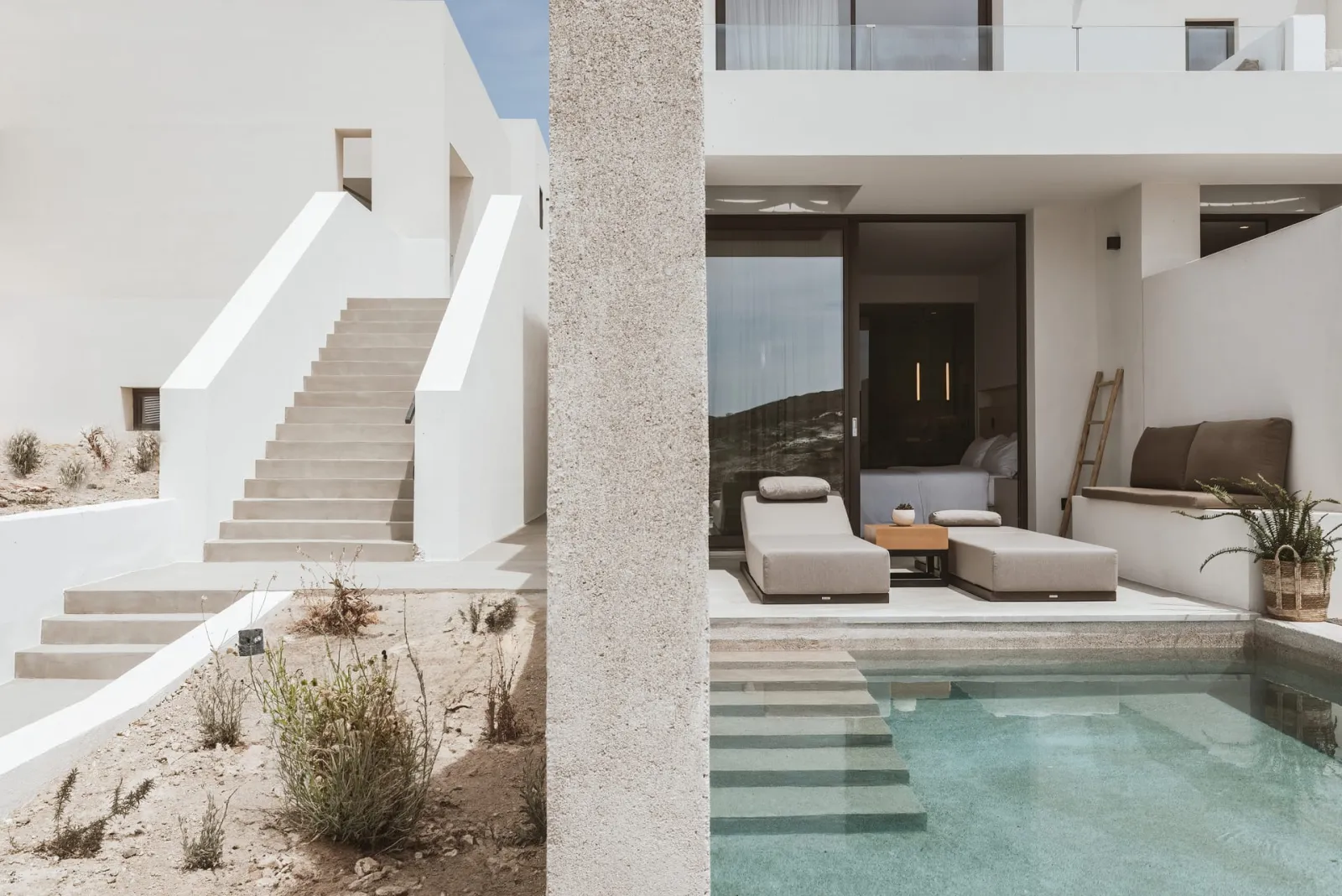 Deluxe Suite Horizon view with Plunge Pool