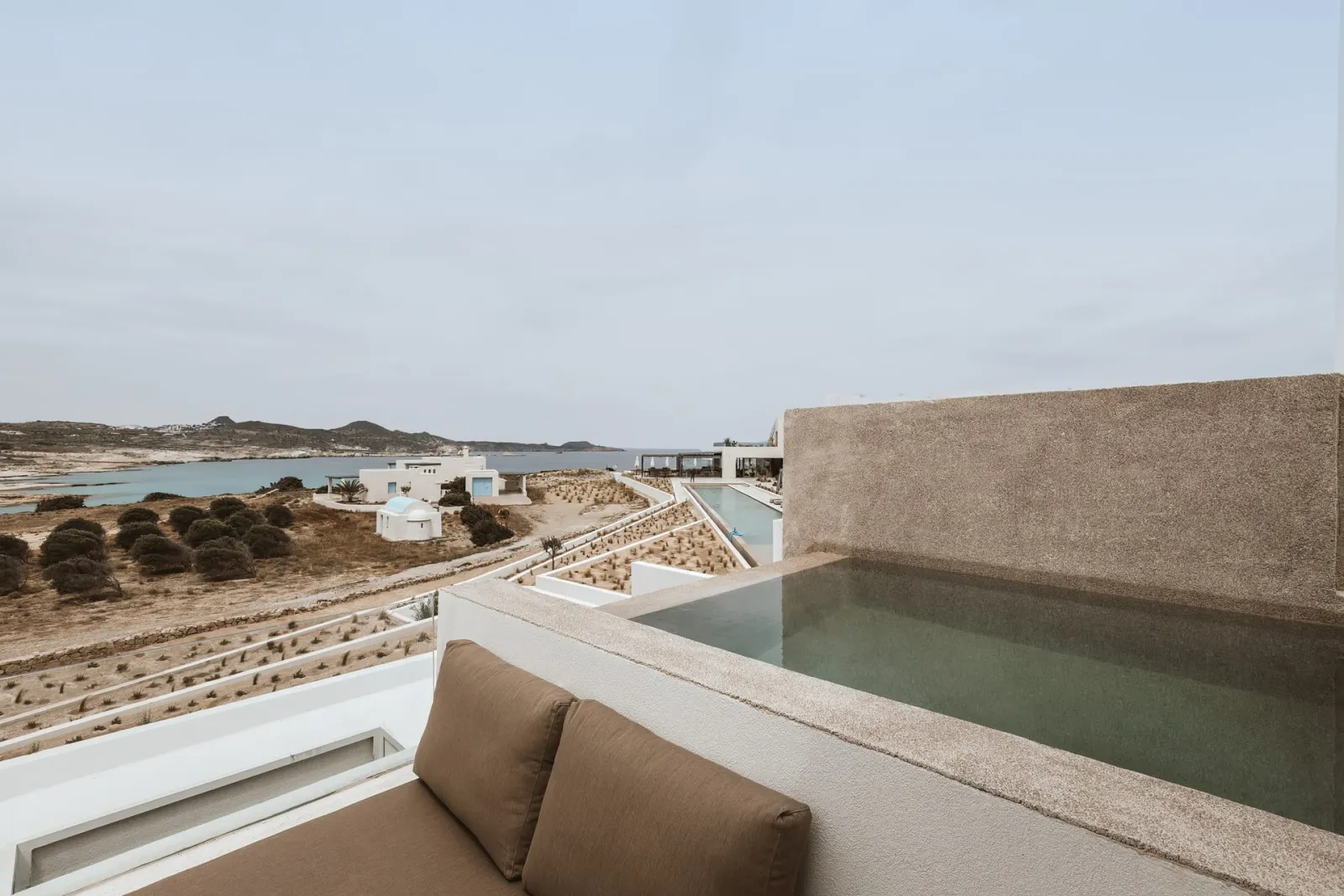 Superior Suite Horizon View with Private Chill Out Pool