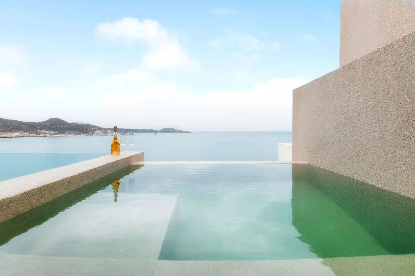 Superior Suite Sea view Plunge Pool