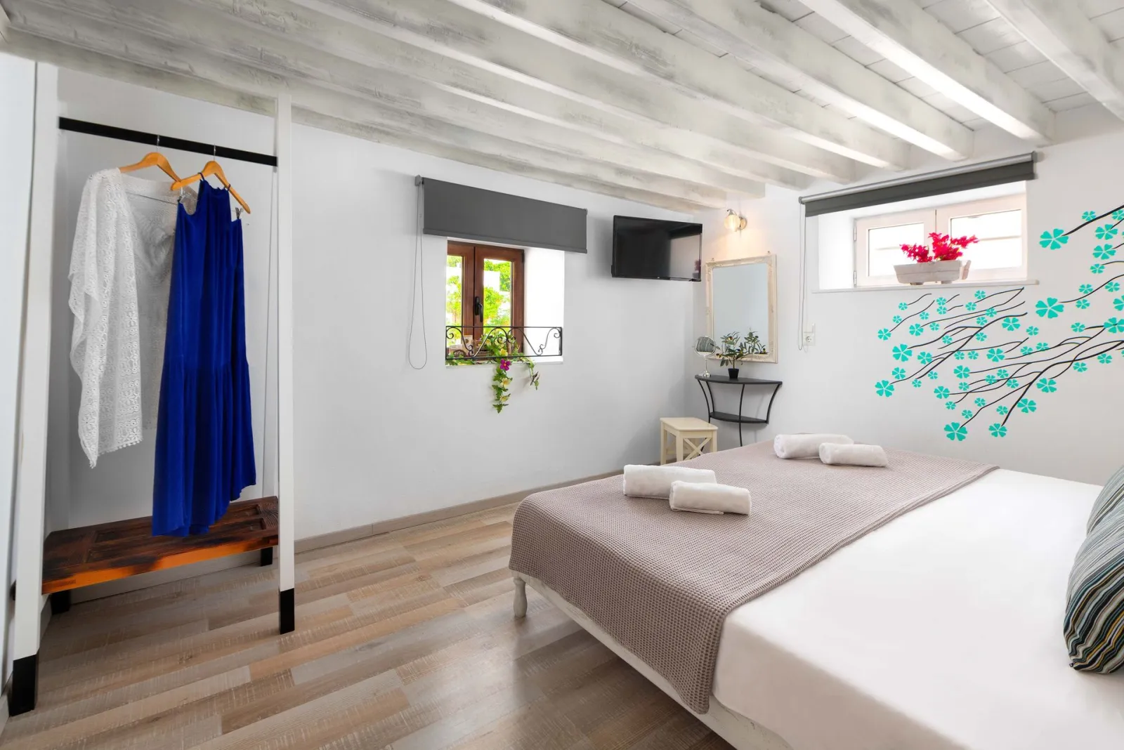 Aquamarine Suite