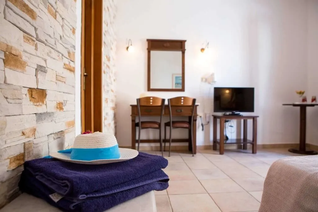 Double or Twin with Back-Garden View (Special Offer)
