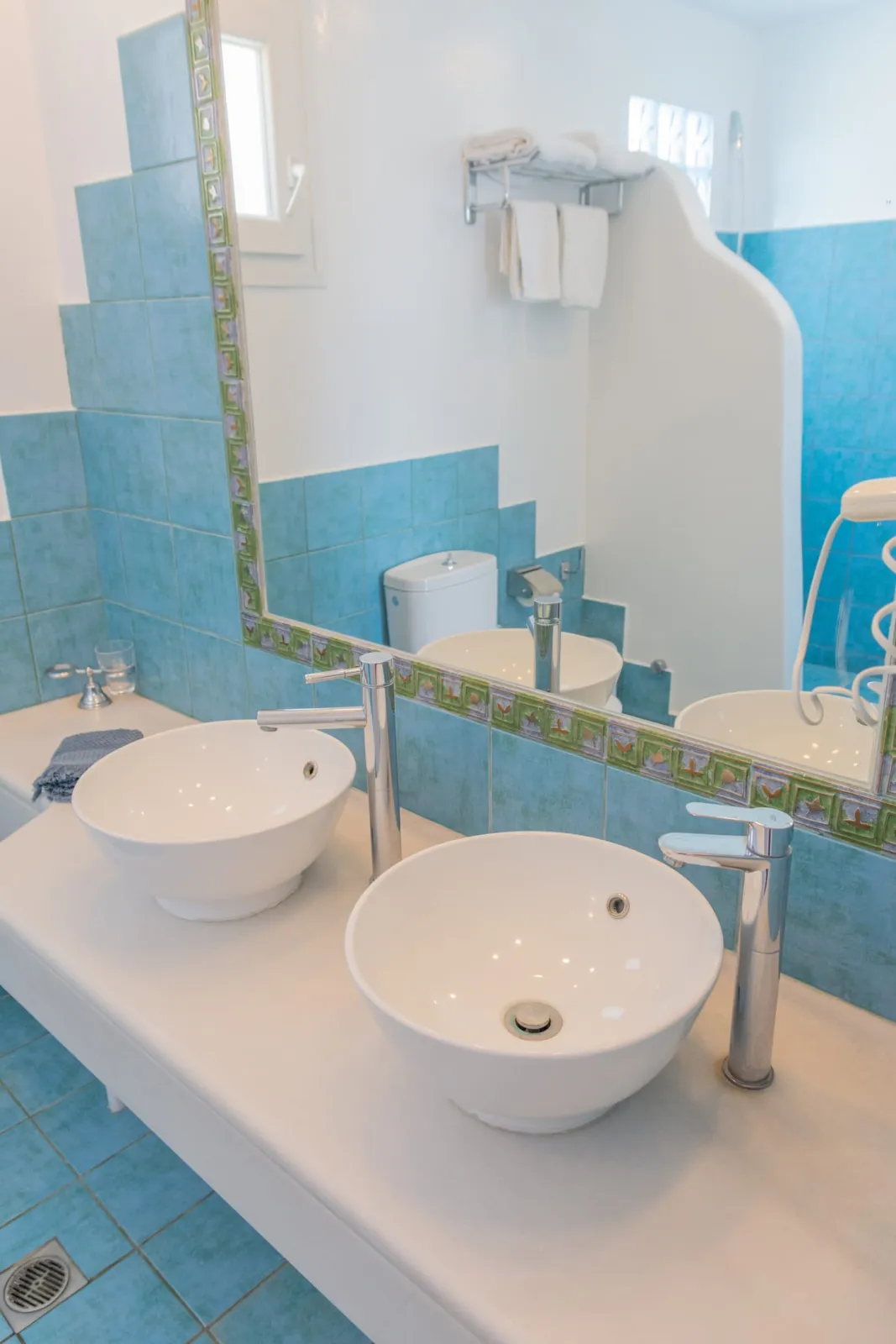 One Bedroom with Sea View