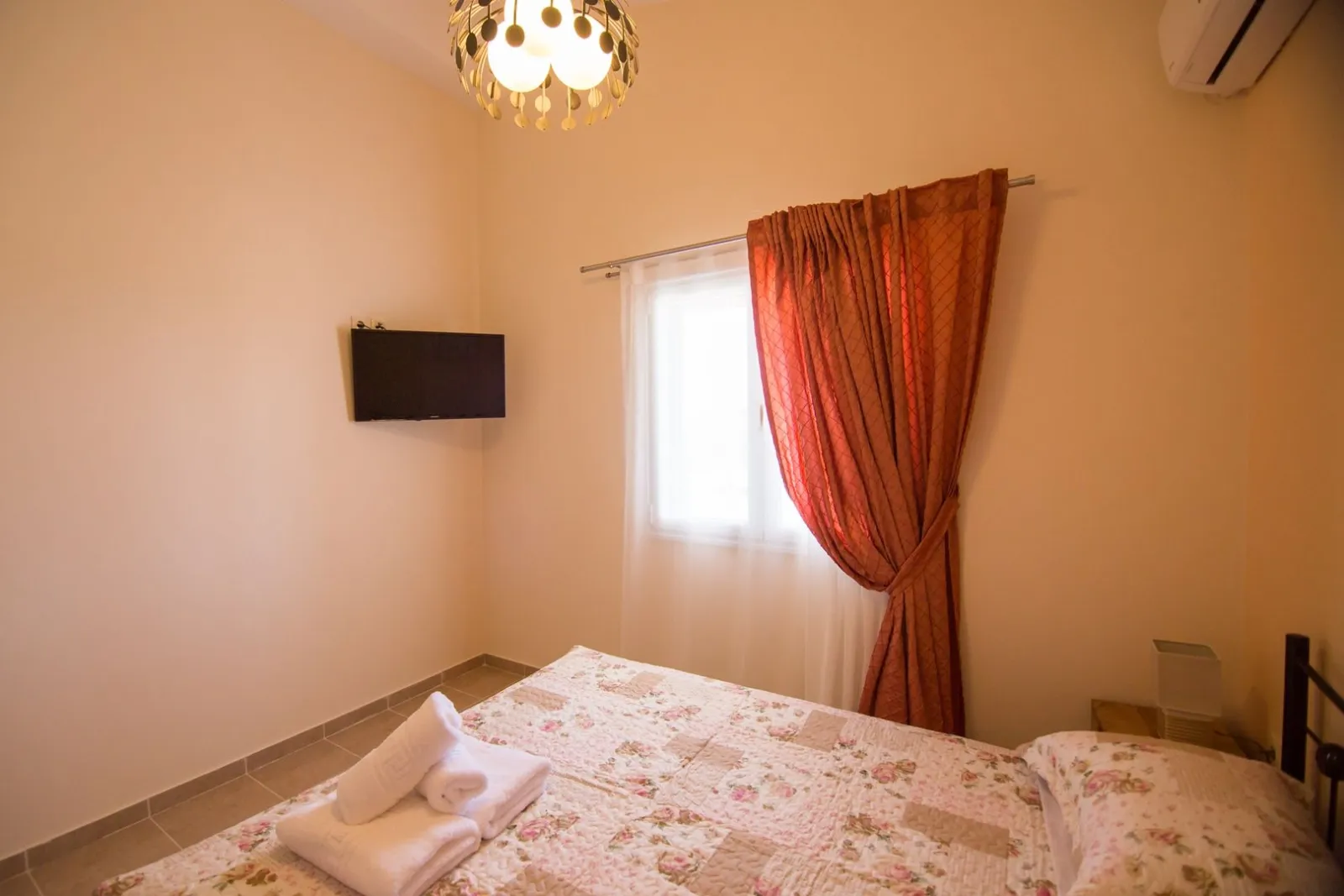 Villa Elpida Minies
