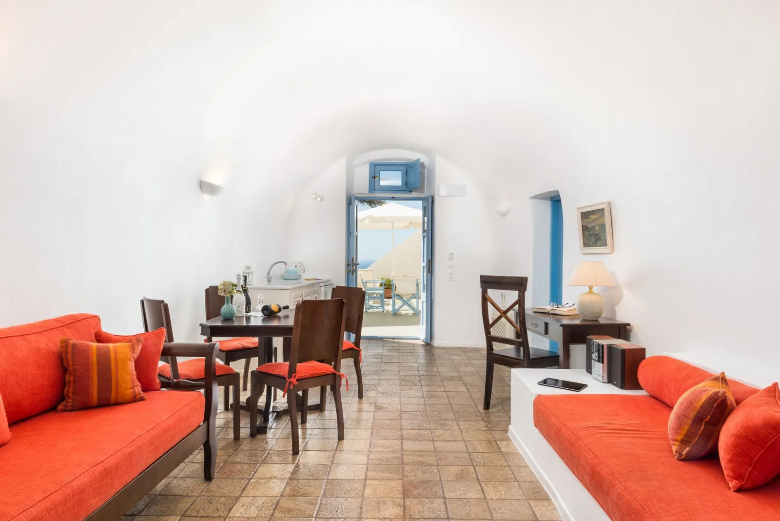 Junior Suite with Caldera View