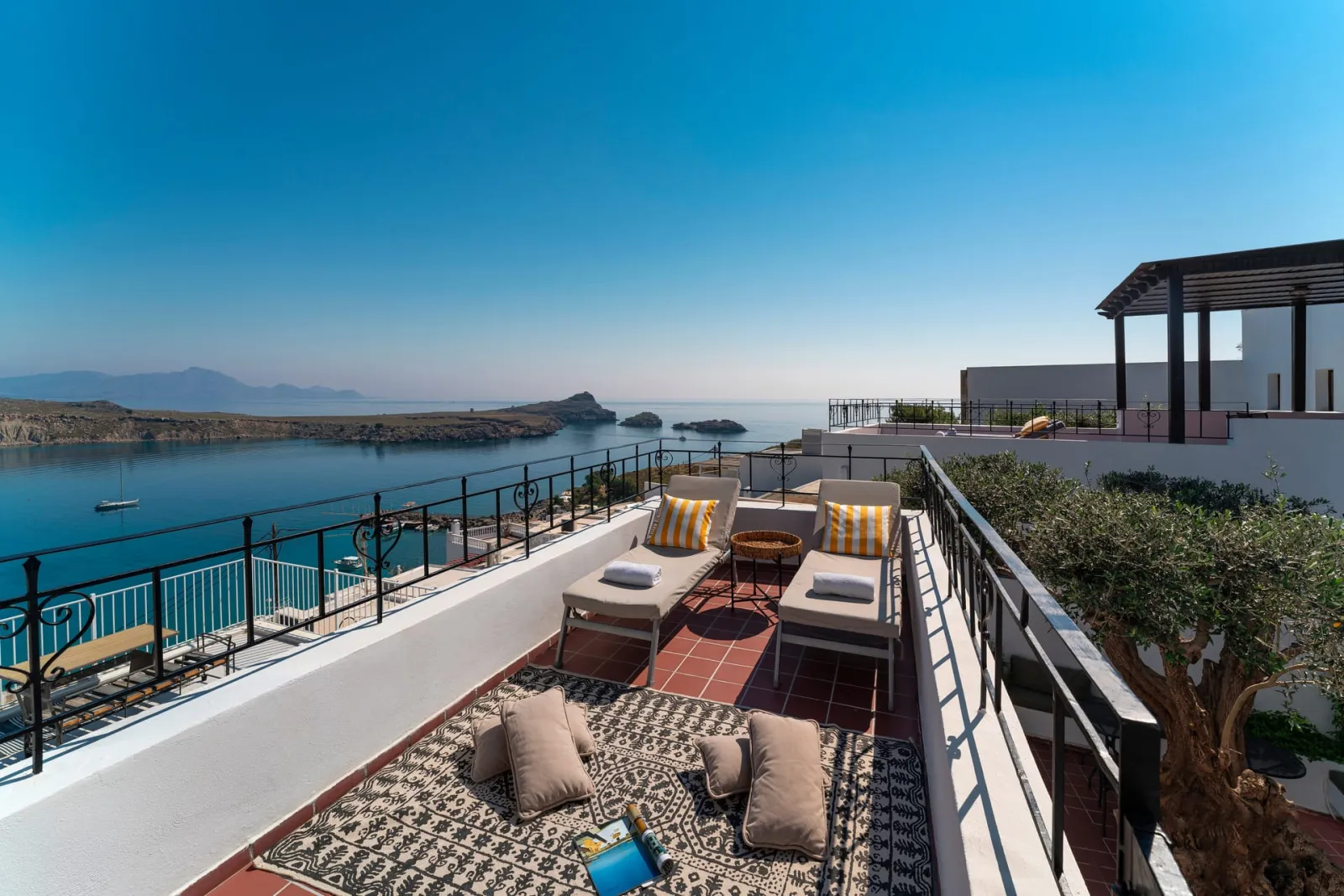 Honeymoon Suite with sea view
