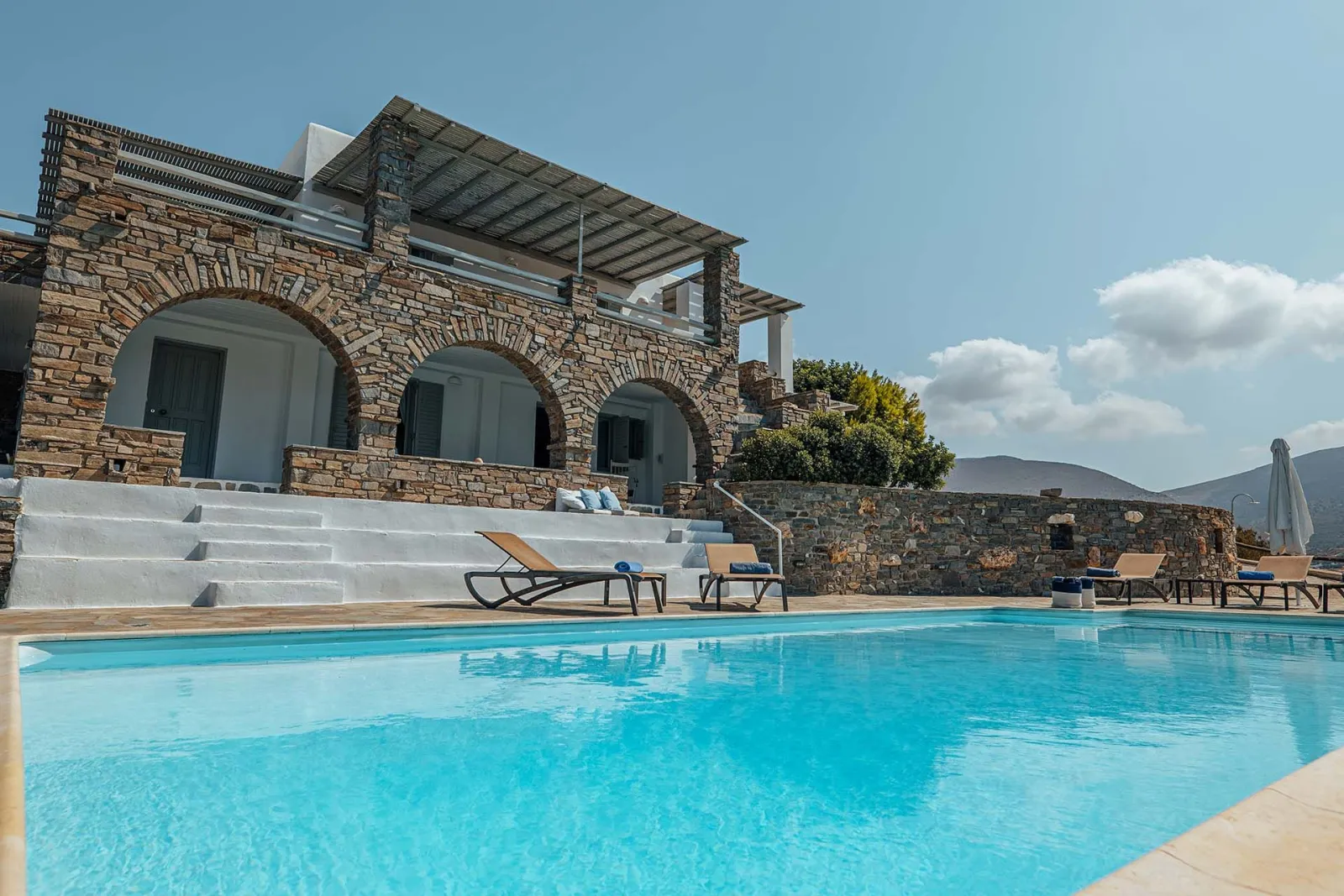 Ocyrhoe III Villa