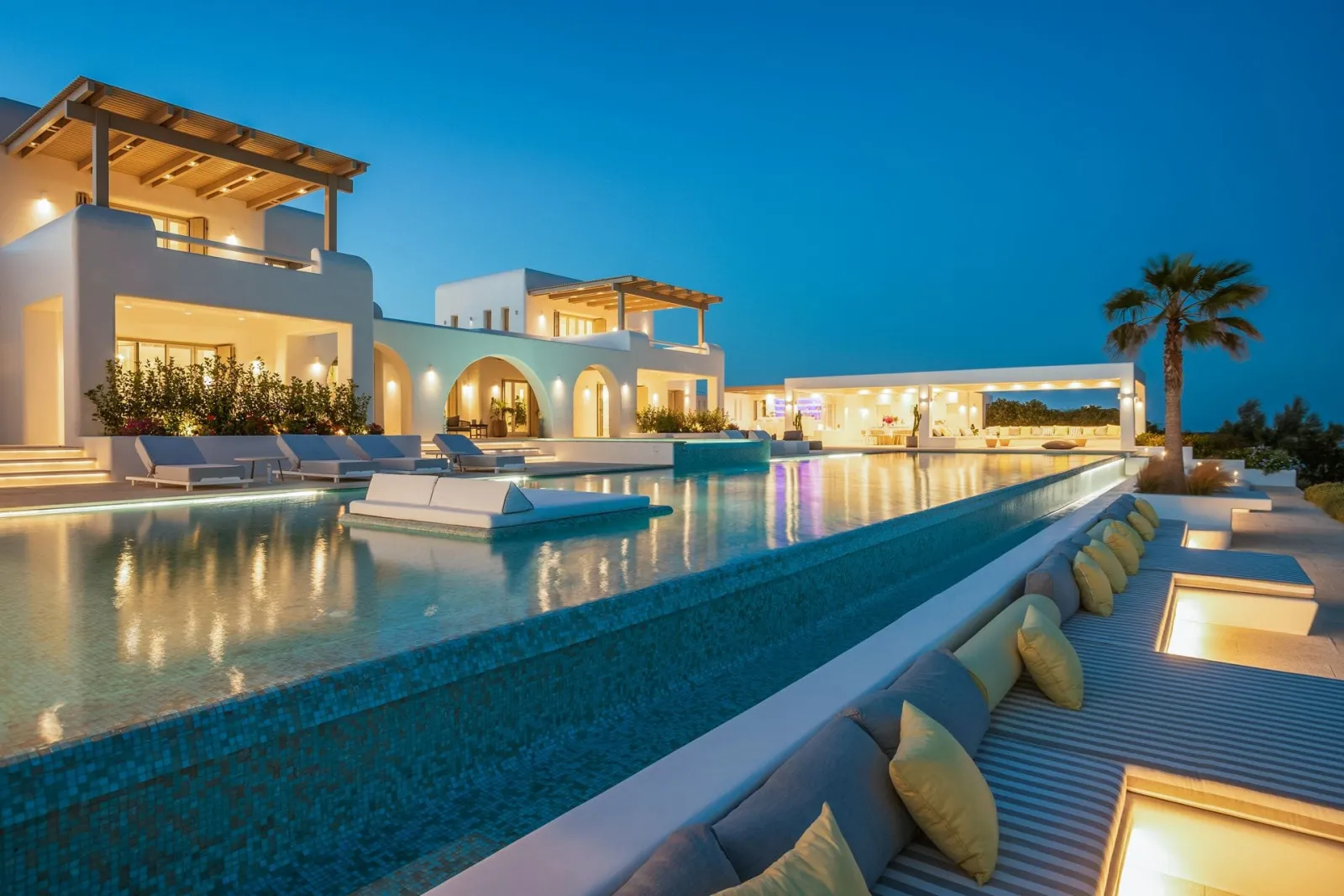 Belladonna Villa