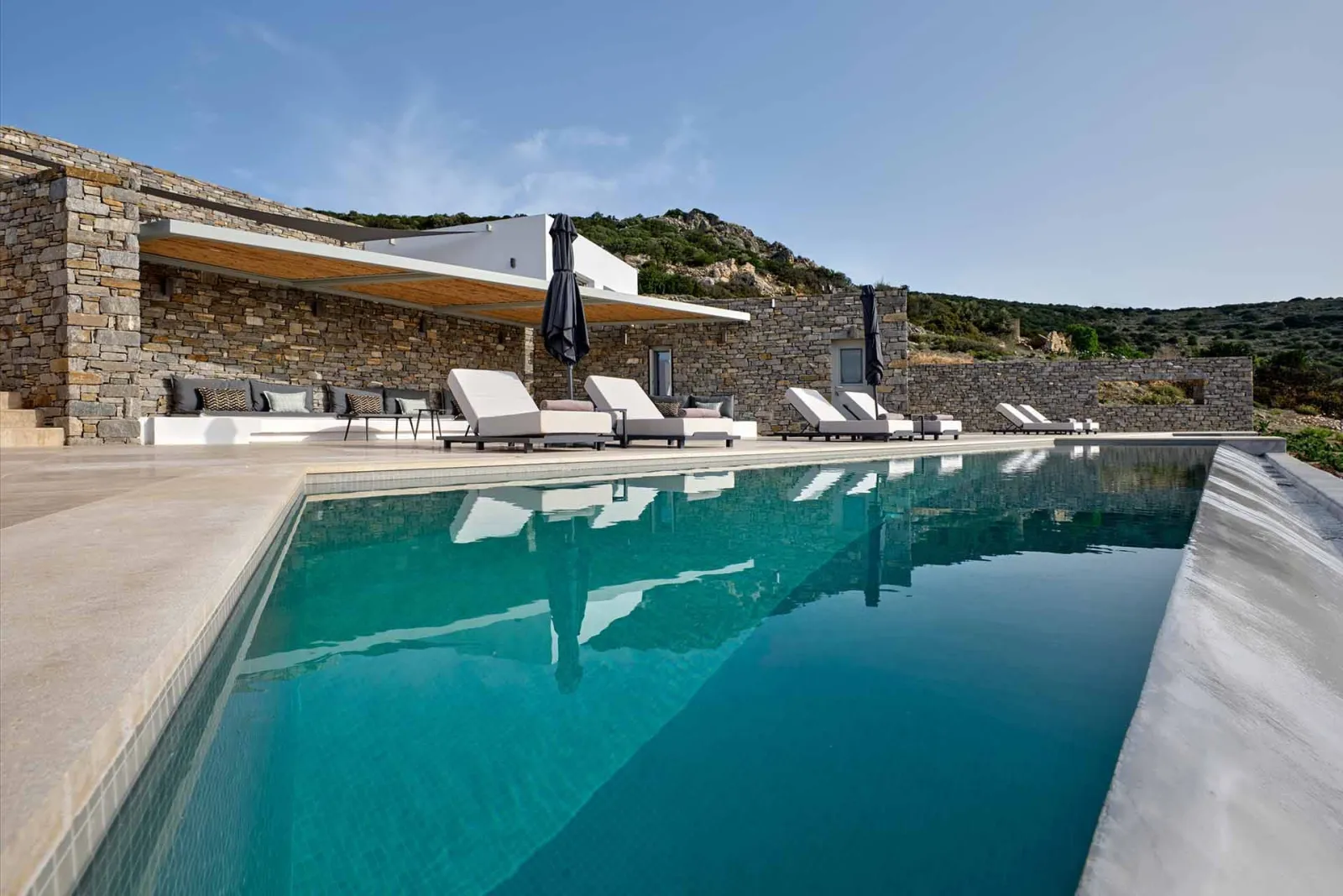 Eurydice Villa