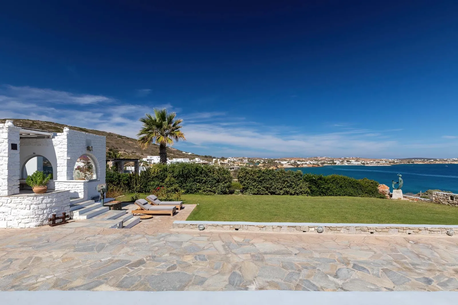 Chardonnay Villa