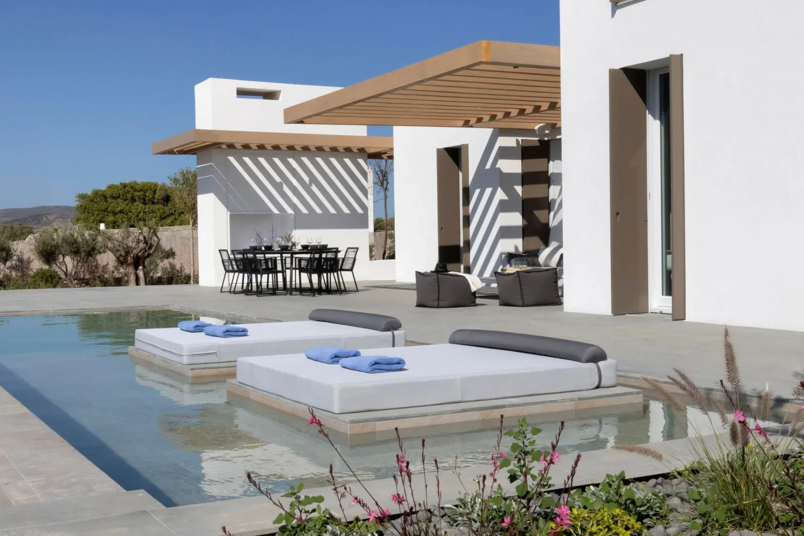 Calypso II Villa