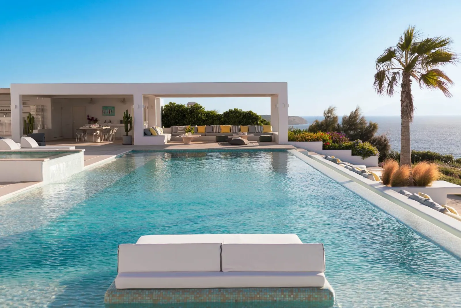 Petunia Villa