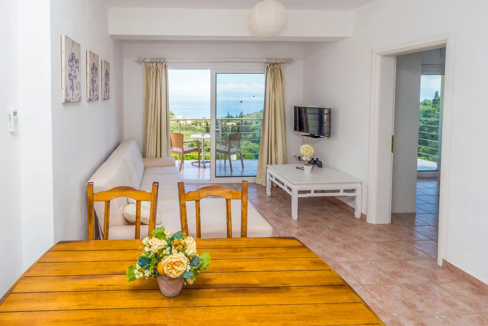 One Bedroom Sea View Apartment