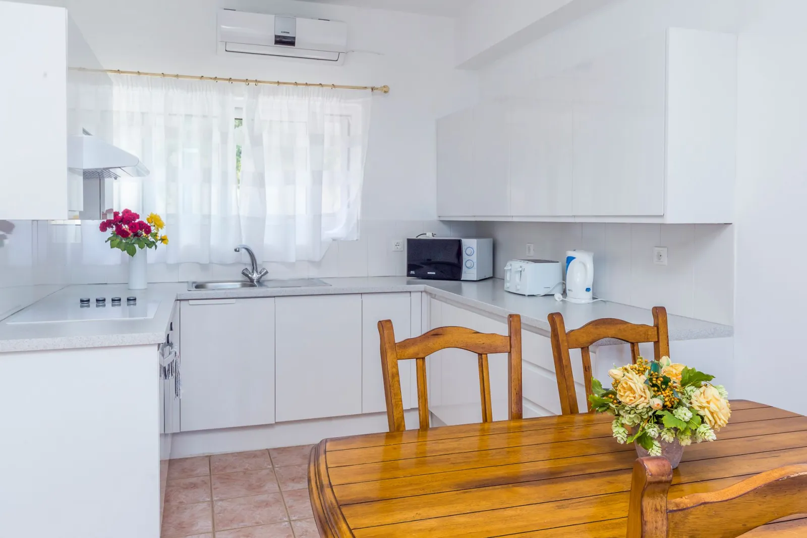One Bedroom Sea View Apartment
