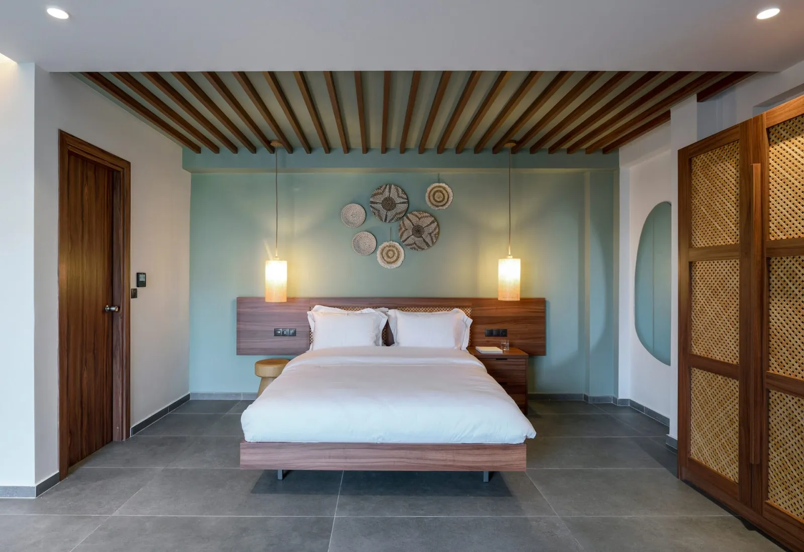 Junior Suite with Pool View