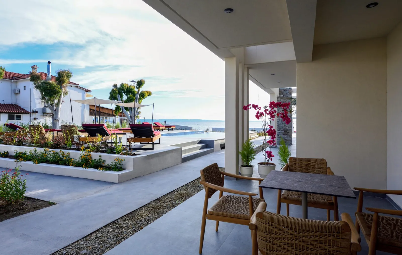 Junior Suite with Pool View