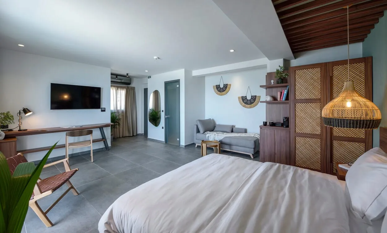 Amyntas Suite with Sea View