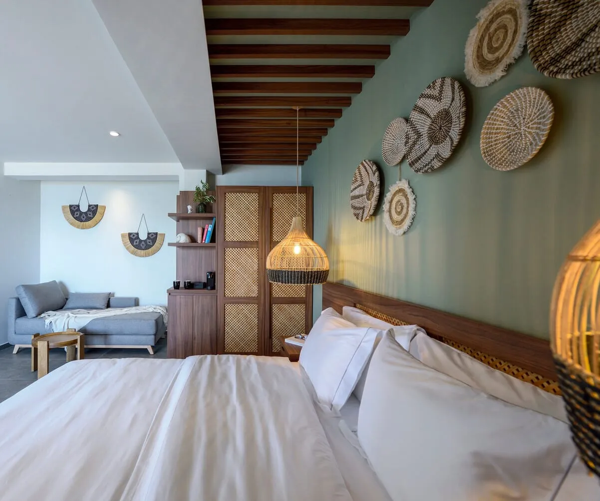 Amyntas Suite with Sea View