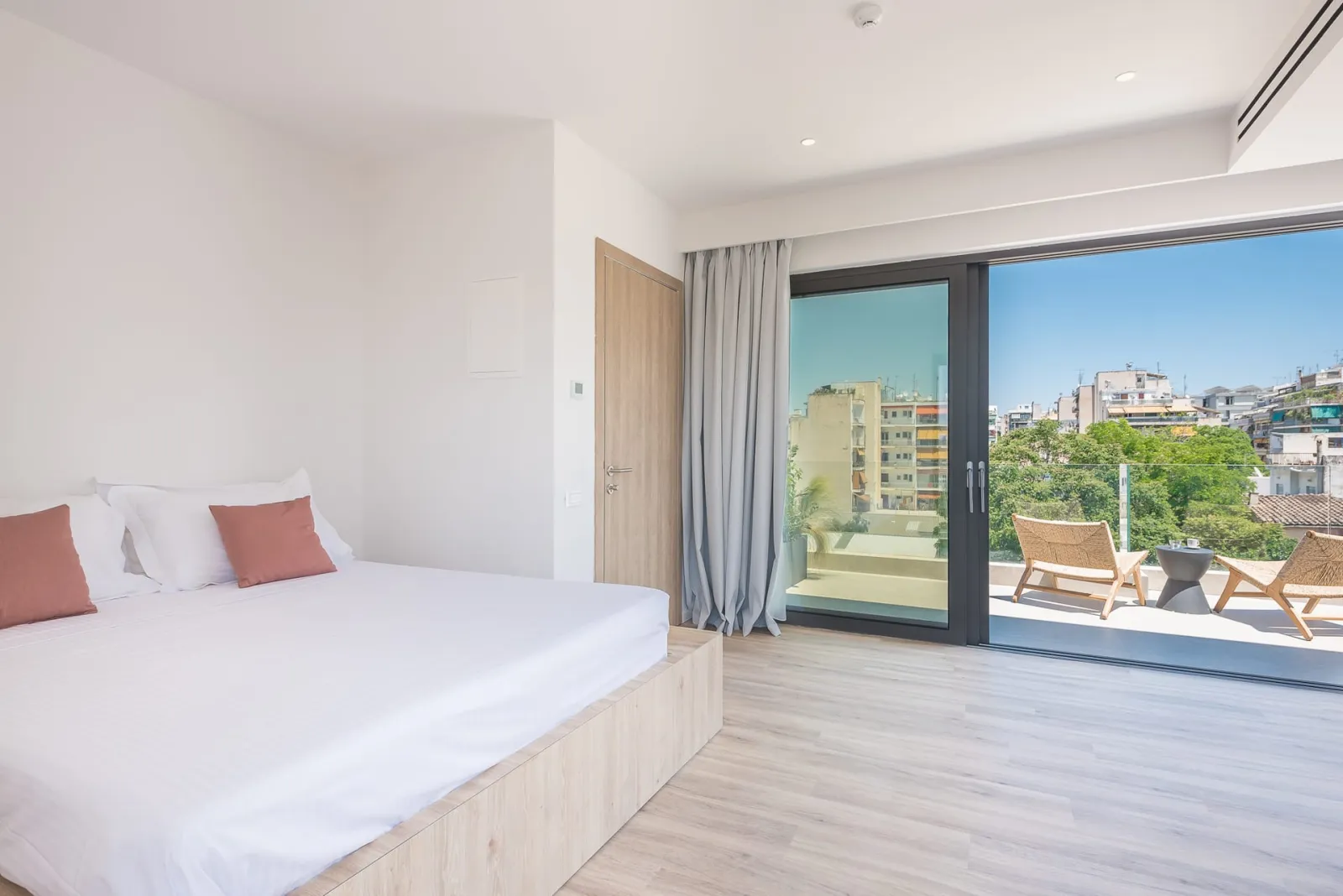 Deluxe Room 5.1