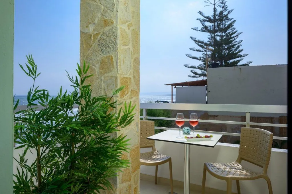 Studio with sea view