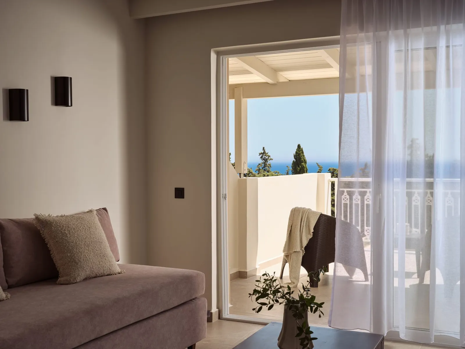 Serenity Suite with Sea View 35m²