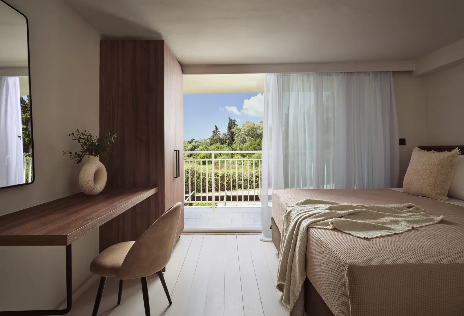 Two-Bedroom Maisonette Garden View 40m²