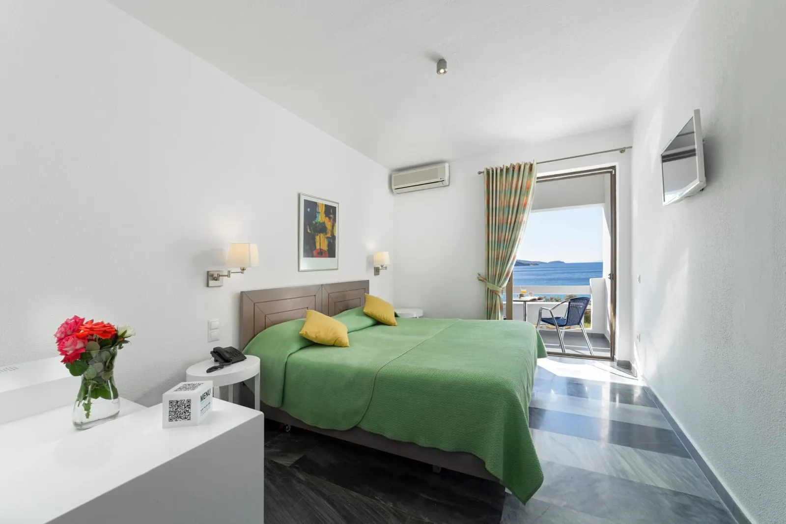 Standard Double or Twin Room with Sea View Pool Floor