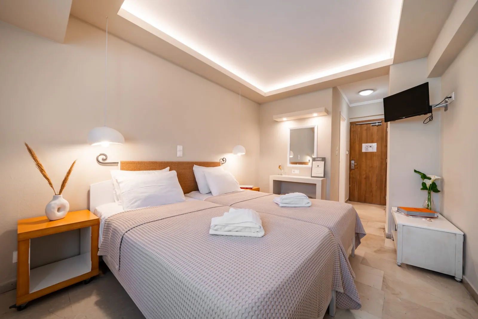 Economy Room