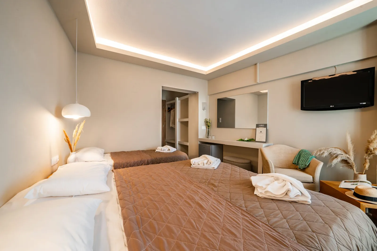 Standard Room  Quadruple