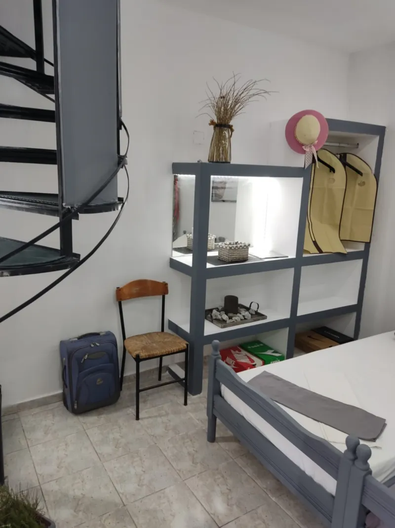 No 1 Petite Economic Studio for 4 Pers. on two floors # Nr 1