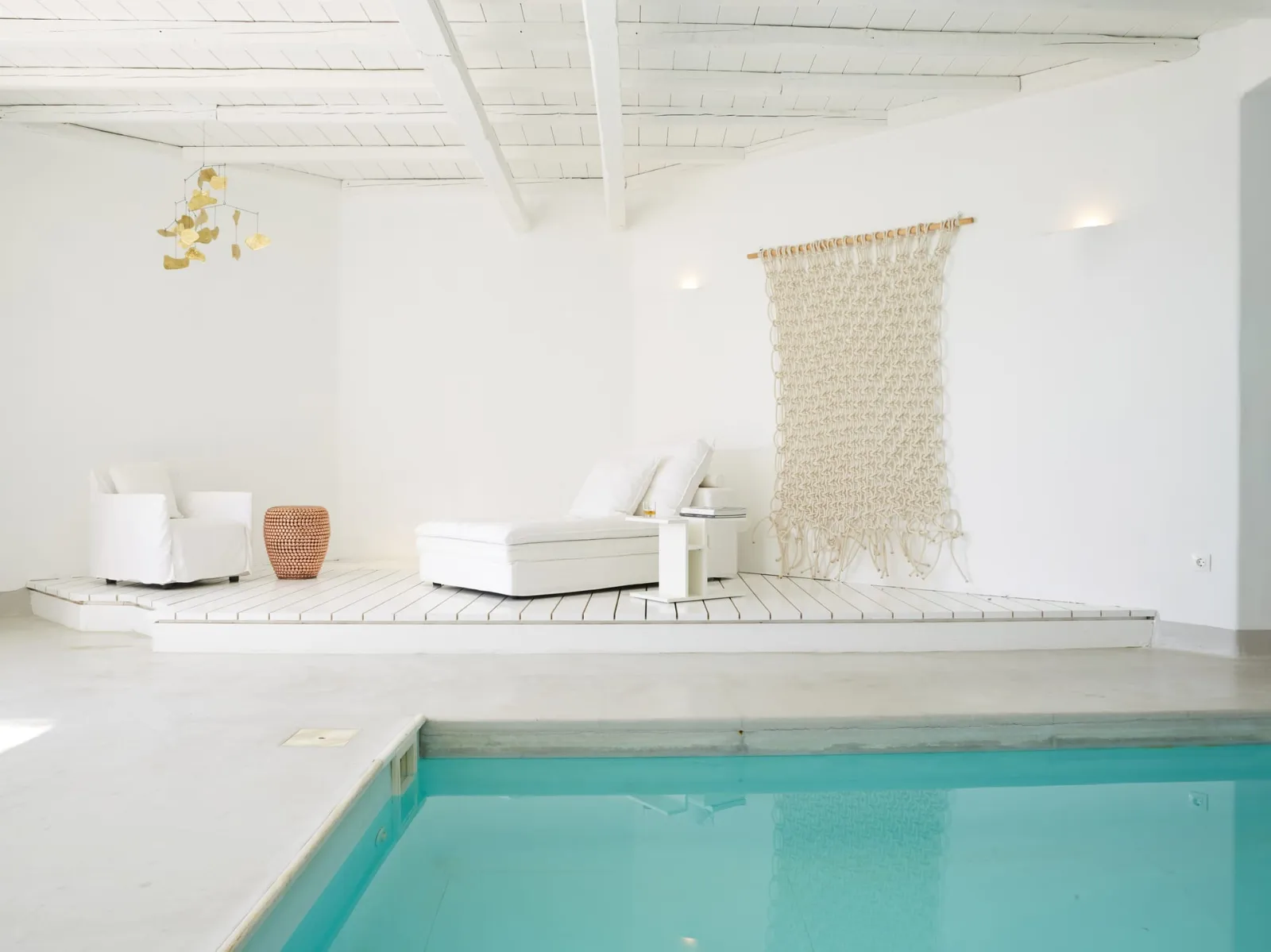 Luna Blu Suite with Private Indoor Pool