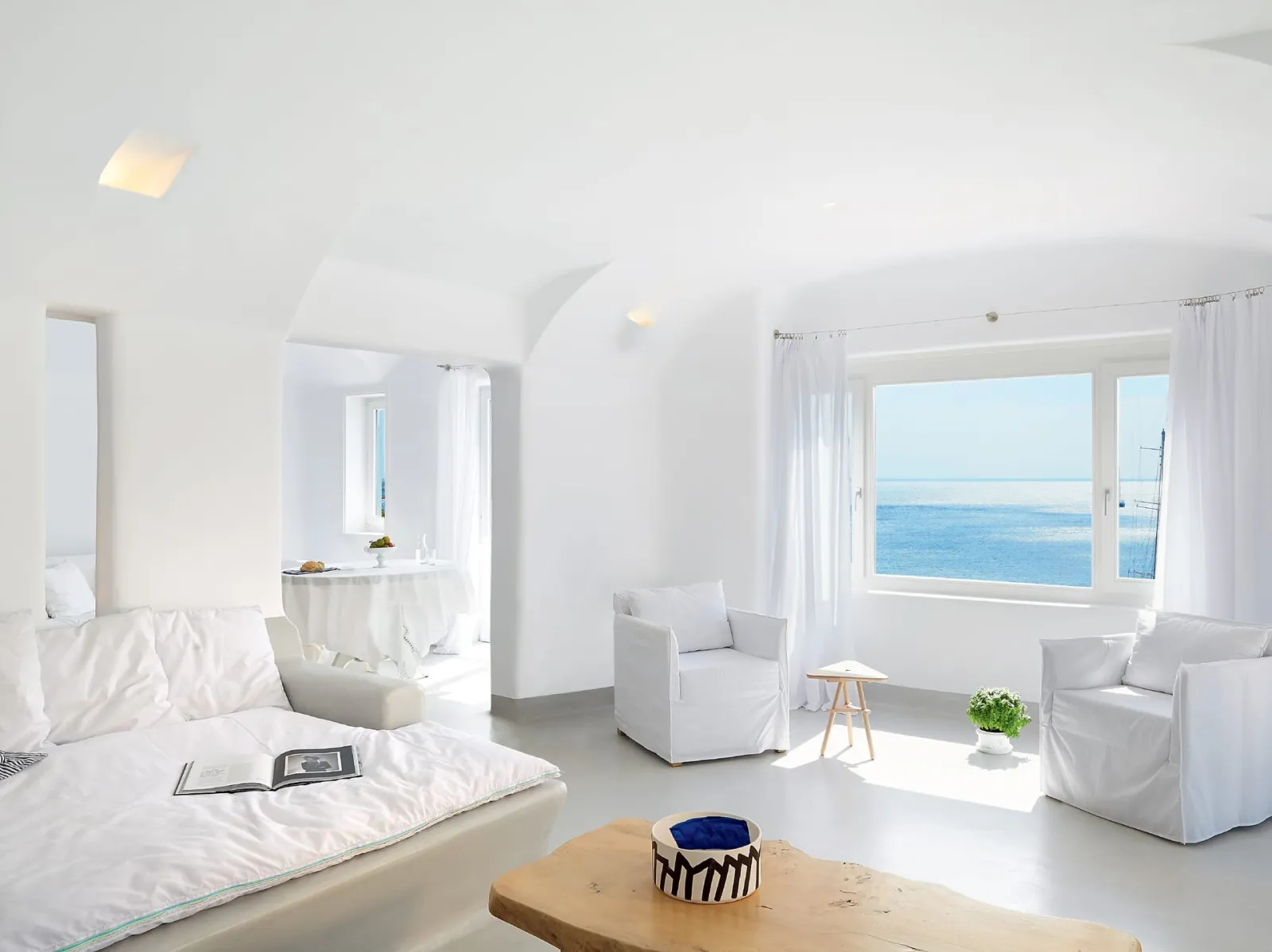 S-Cape Suite
