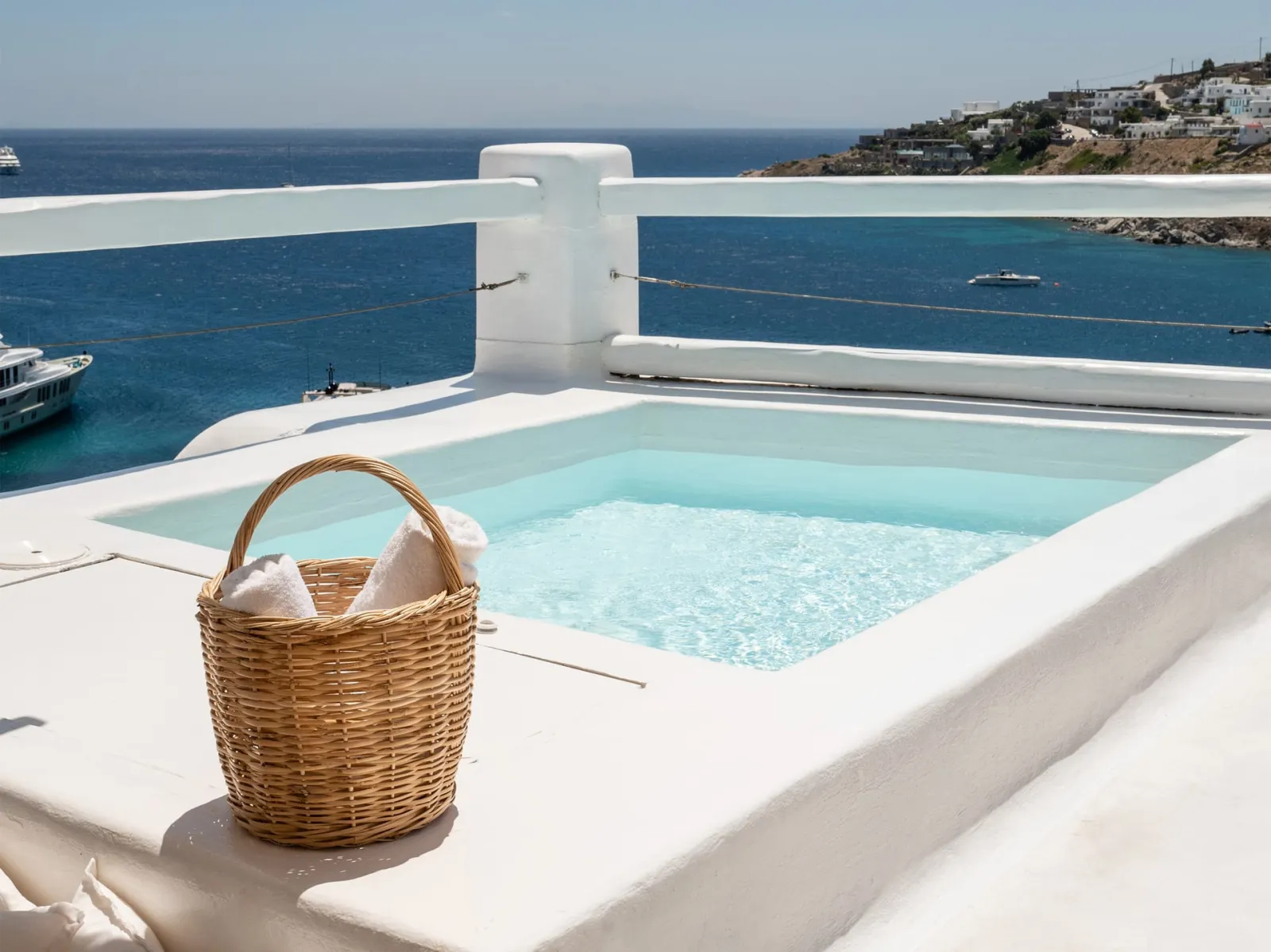 Deep Blu Villa