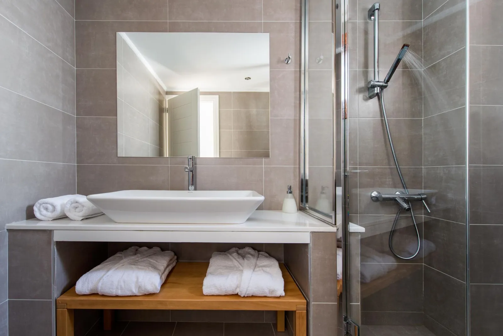 Superior Double Room with Hot Tub