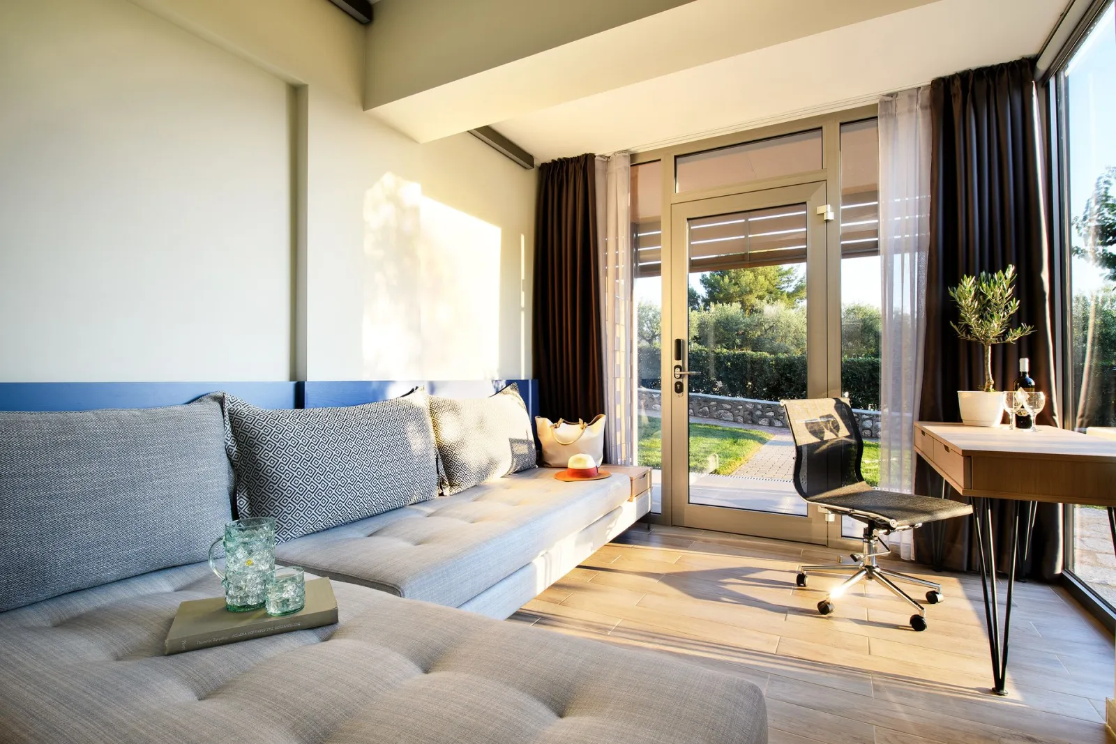 Deluxe Family with Garden View