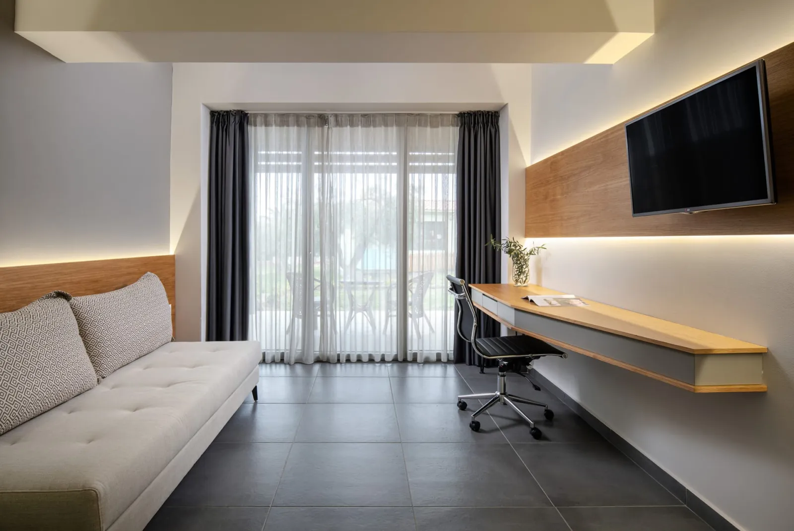 Junior Suite Garden View