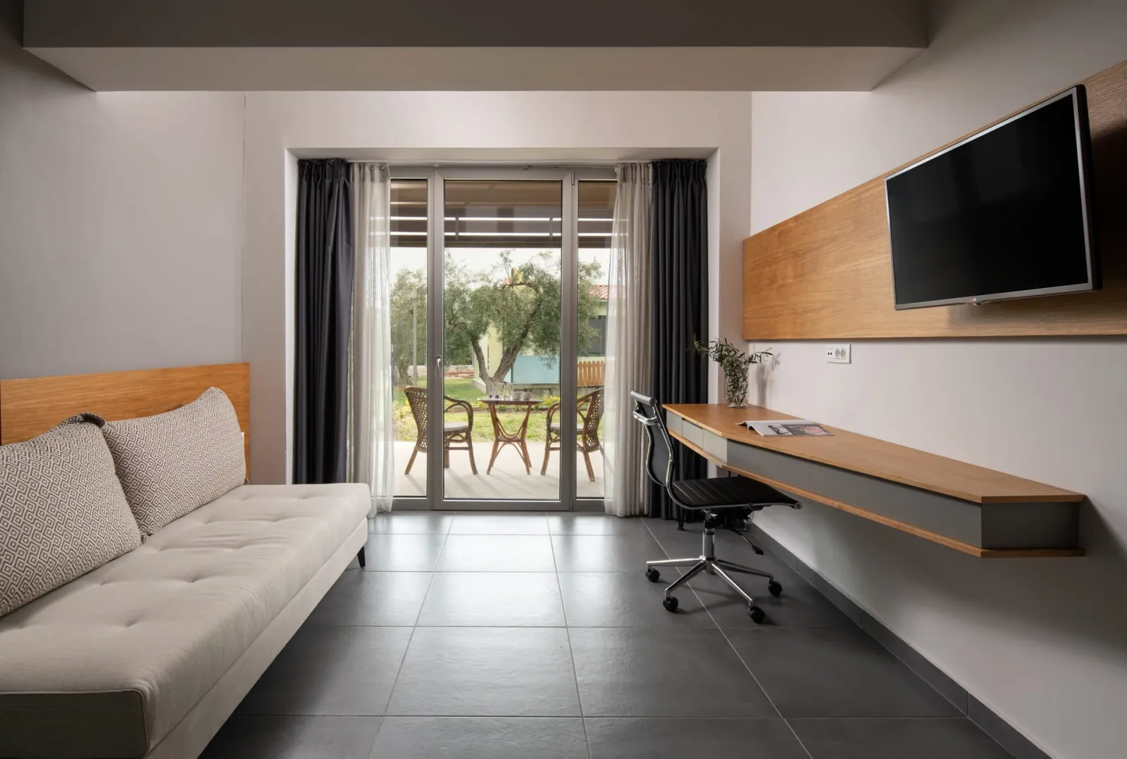 Junior Suite Garden View