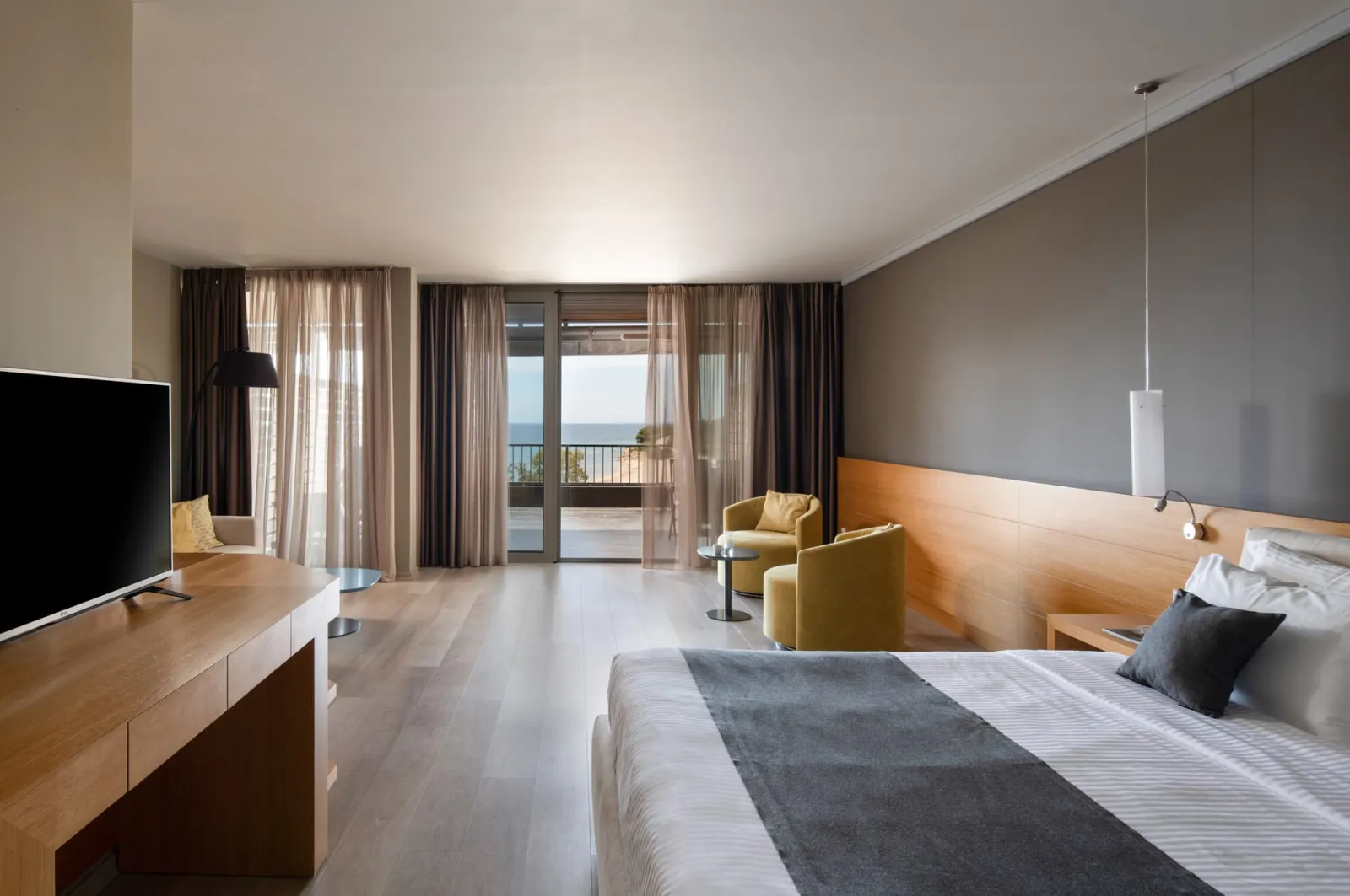 Suite with Sea View