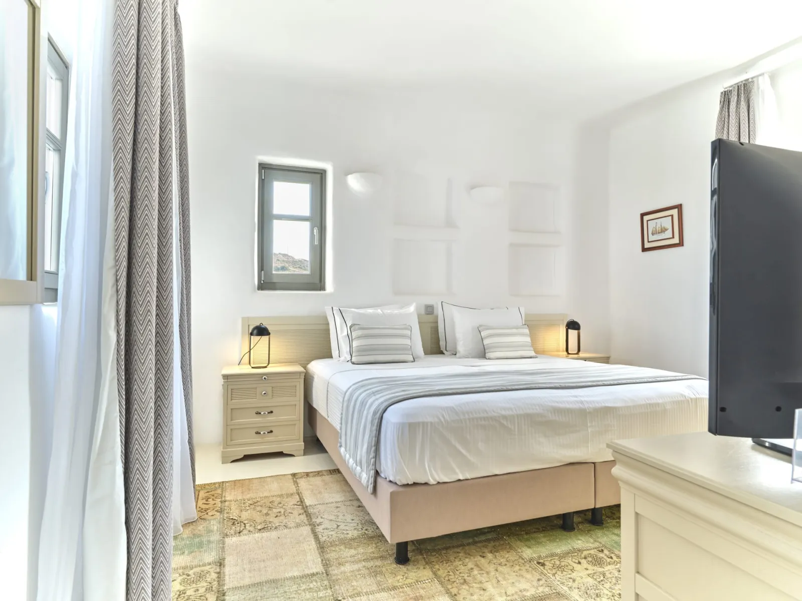 First Floor Suite