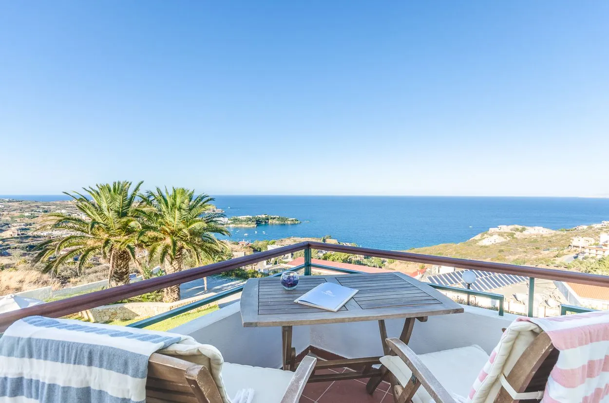 Deluxe Suite | 180° Sea-Sunset-Sunrise View [35 m²]