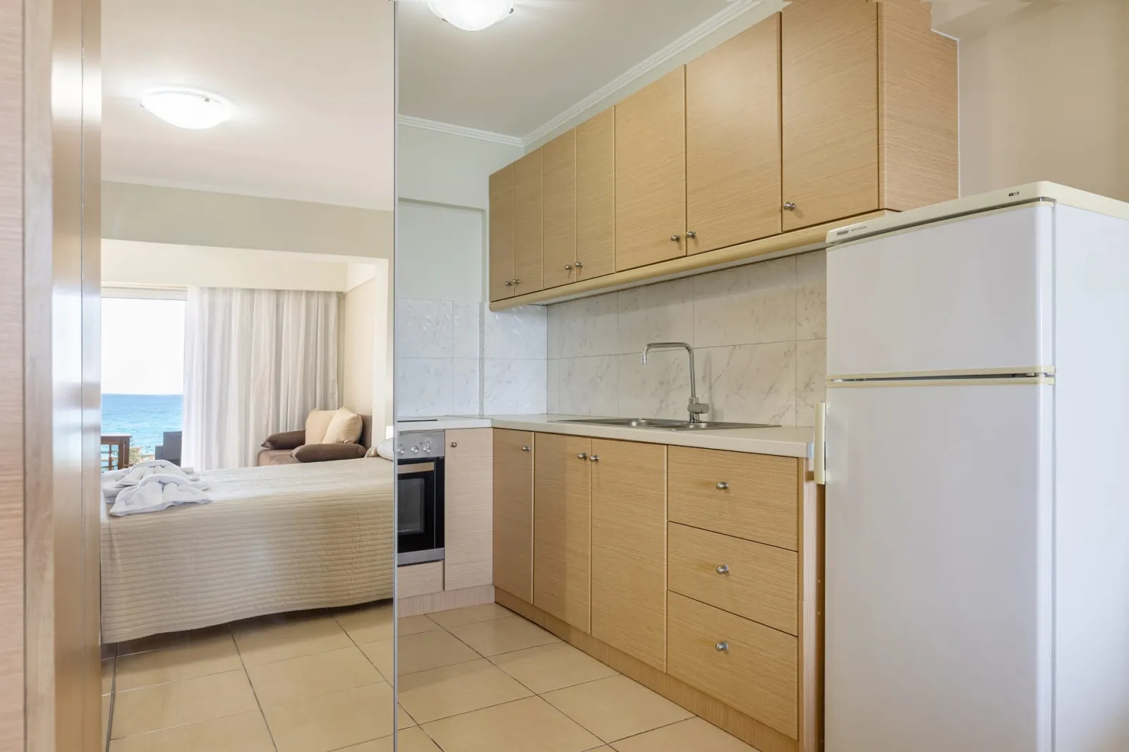 Sea View Studio 2 adults+2 children