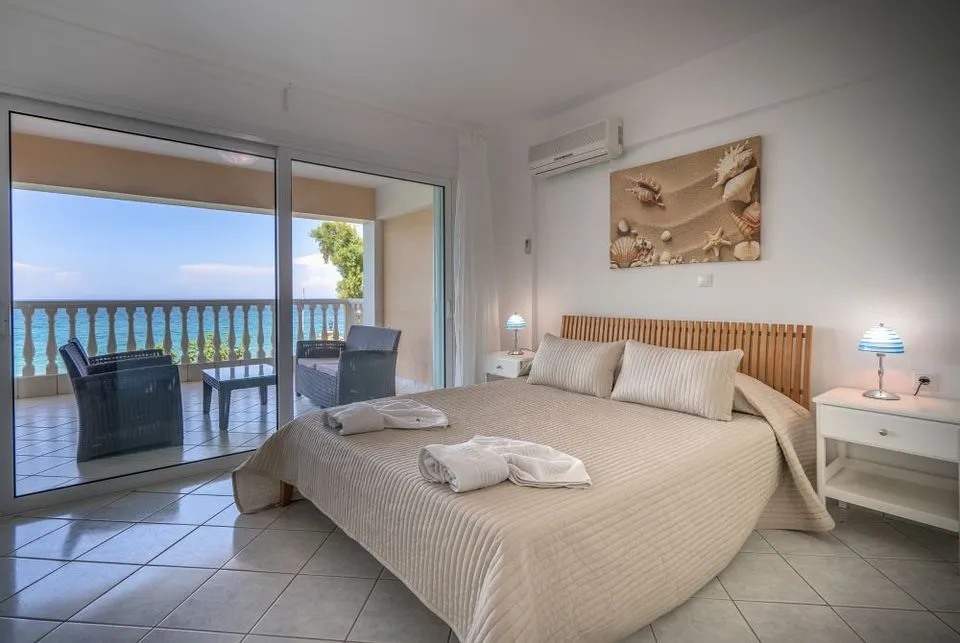 One Bedroom Sea View Apartment 3 adults+1 child