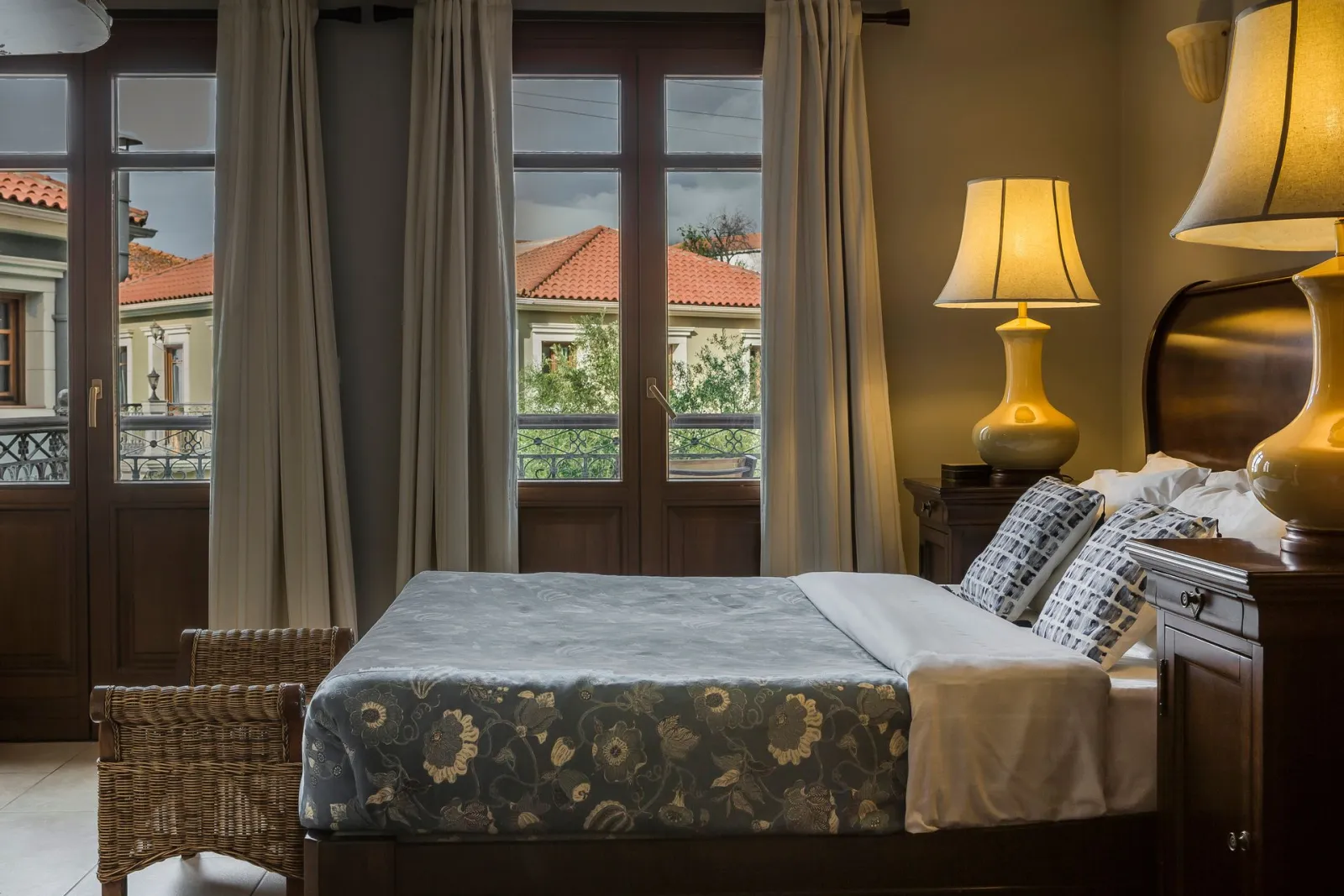Suite with Courtyard View No 108