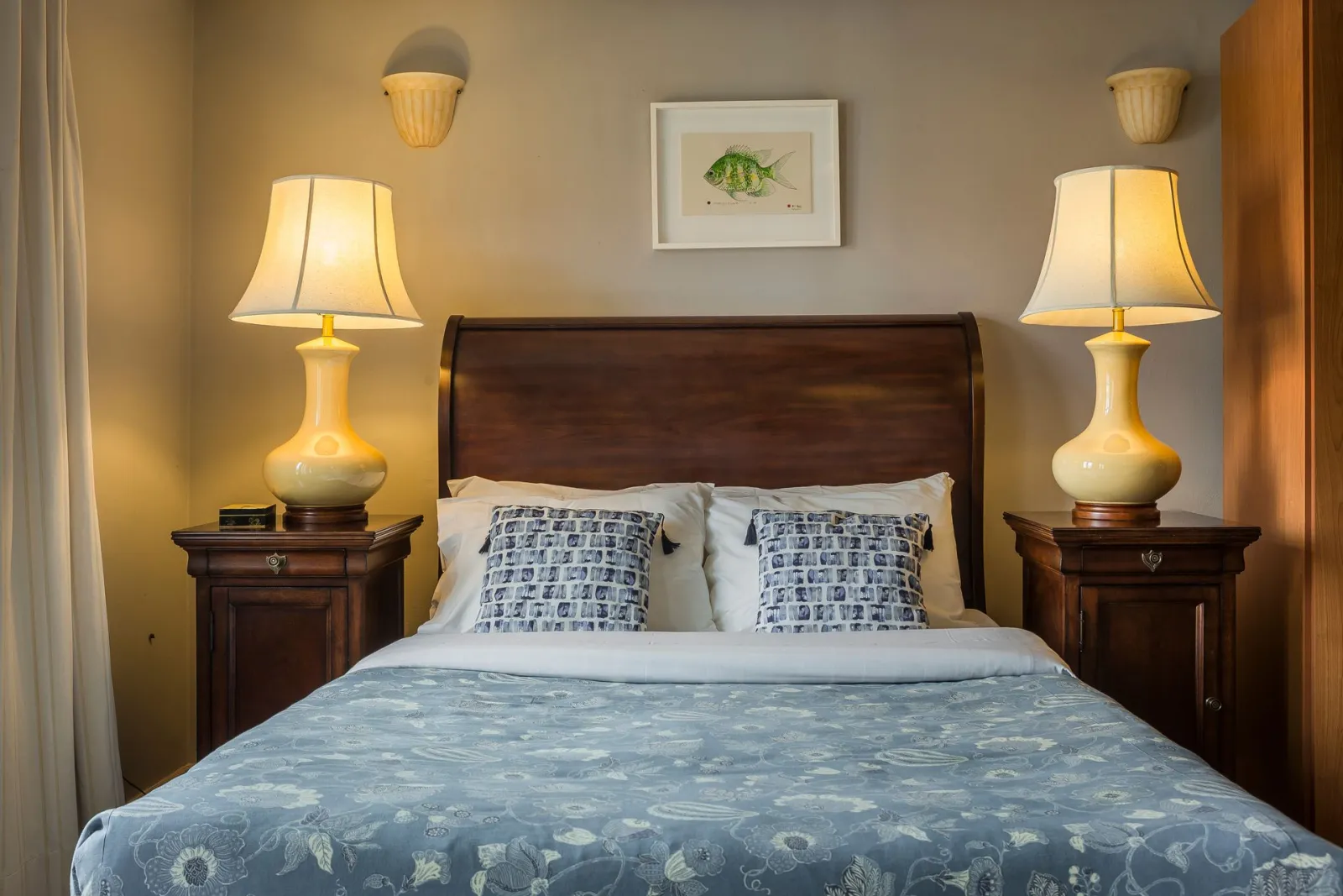 Suite with Courtyard View No 108