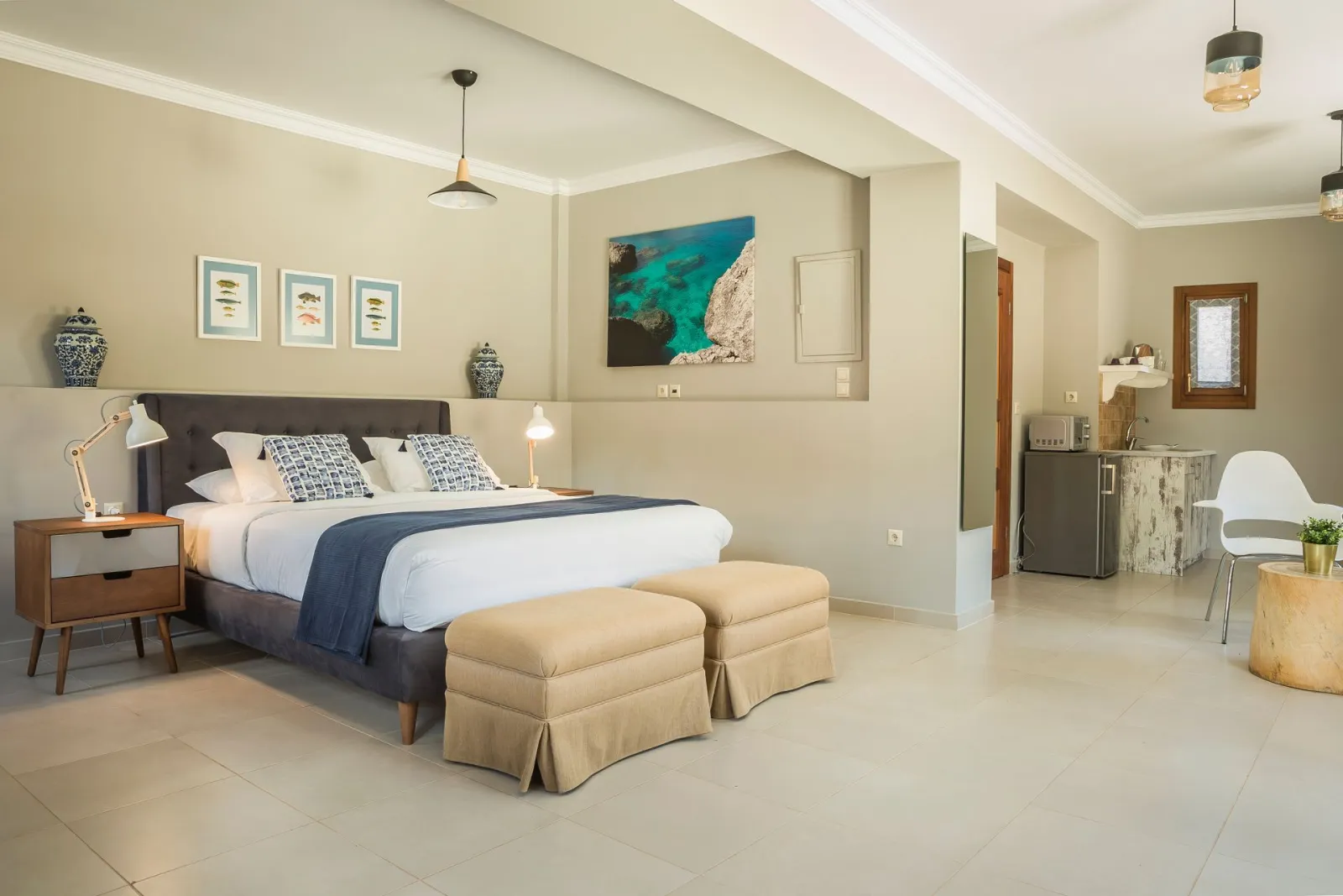 Superior Suite with Courtyard View No 112