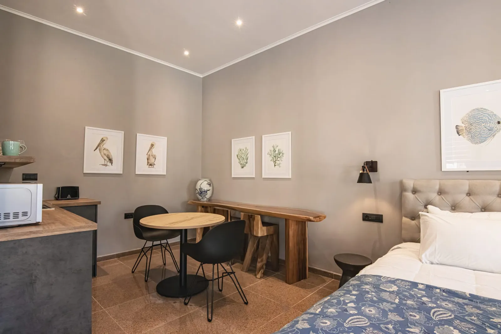 Ground Floor Suite with Courtyard Views 115