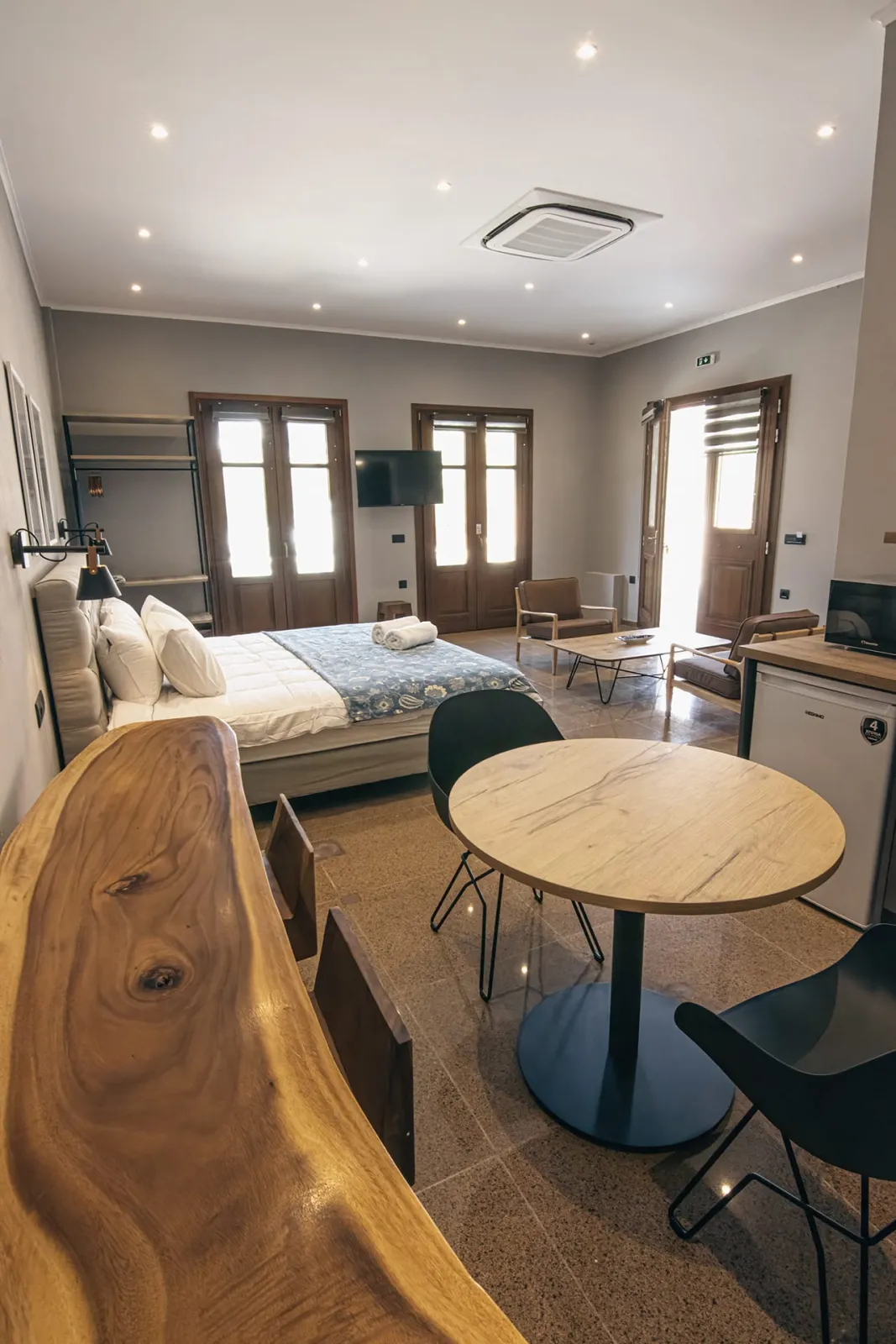 Ground Floor Suite with Courtyard Views 115