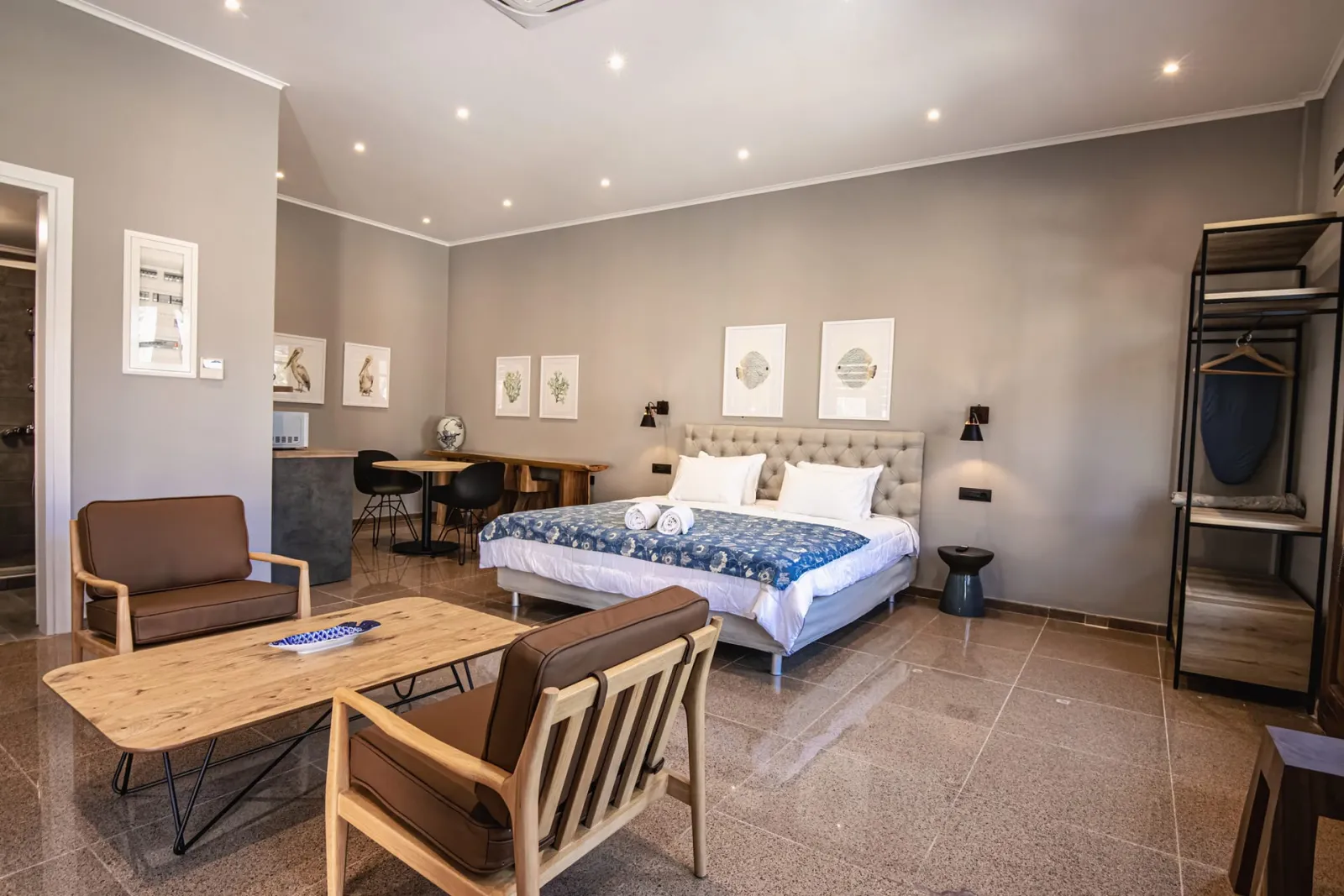 Ground Floor Suite with Courtyard Views 115