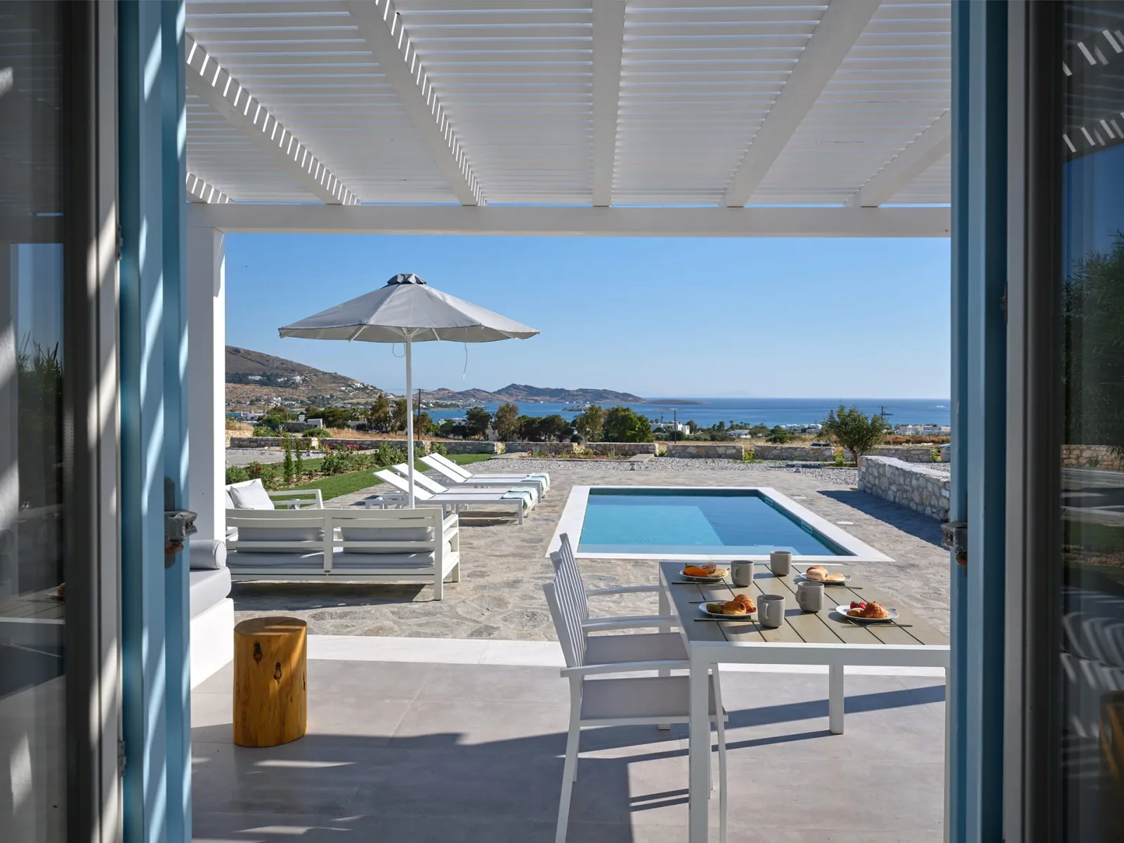 Villa Vrachos with Private Pool